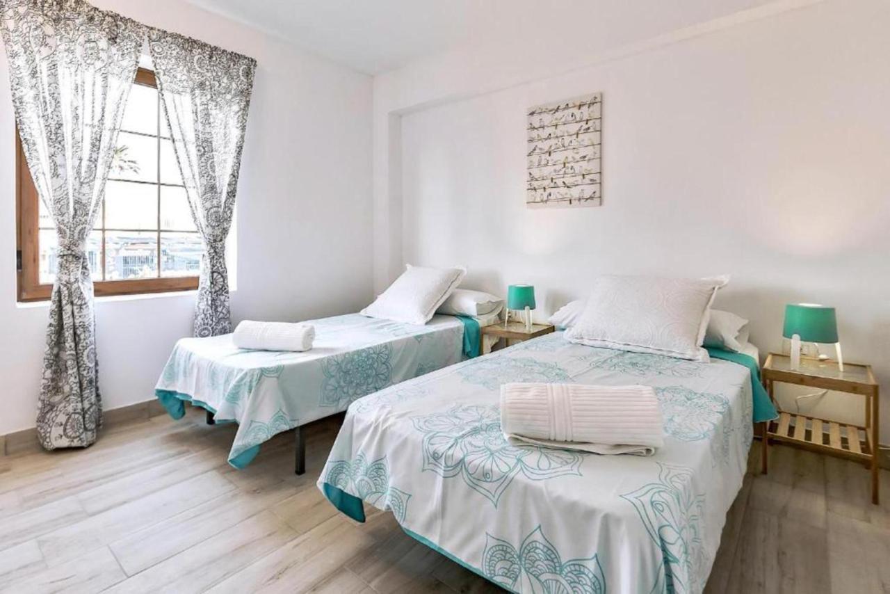 Two Bedroom Apartment With Wifi, Close To The Beach, In Playa De Las Americas Eksteriør bilde