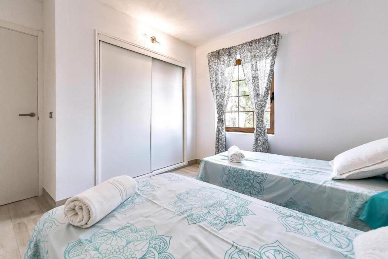 Two Bedroom Apartment With Wifi, Close To The Beach, In Playa De Las Americas Eksteriør bilde